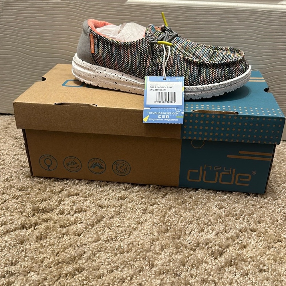 Hey Dude Wendy Youth Peacock Colorful Woven Slip-Ons - Picture 5 of 5